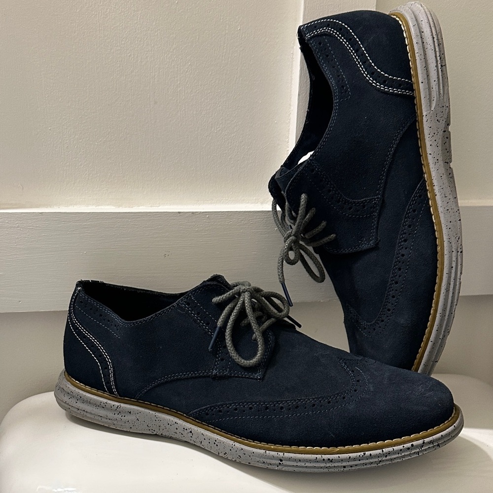 🛜Stacy Adams Dark Blue Oxfords with Gray Sole•Size 13
